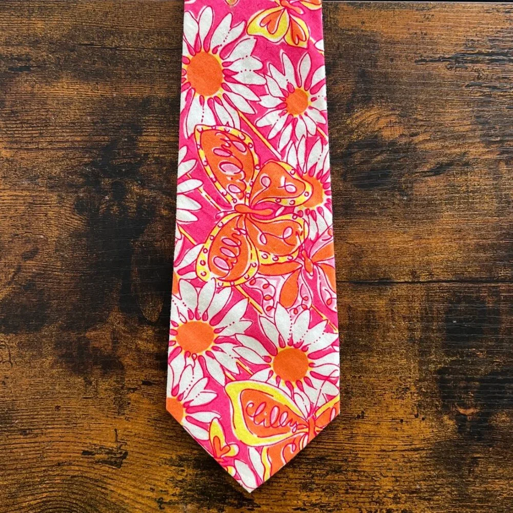 Lilly Pulitzer Vintage Pink Butterfly Daisy White Label Mens Tie - Picture 3 of 5
